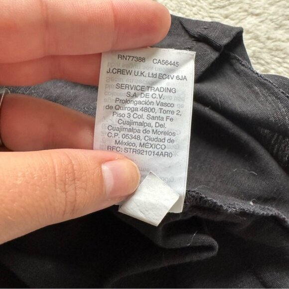 Madewell | Black Whisper Cotton V-Neck Short Sleeve T-Shirt | Size Medium - Picture 8 of 11